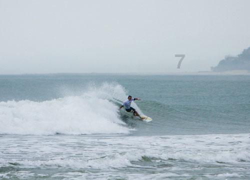 瑞银:维持比亚迪股份“买入”评级 目标价360港元