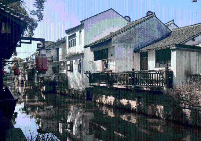 大叔钓鱼
